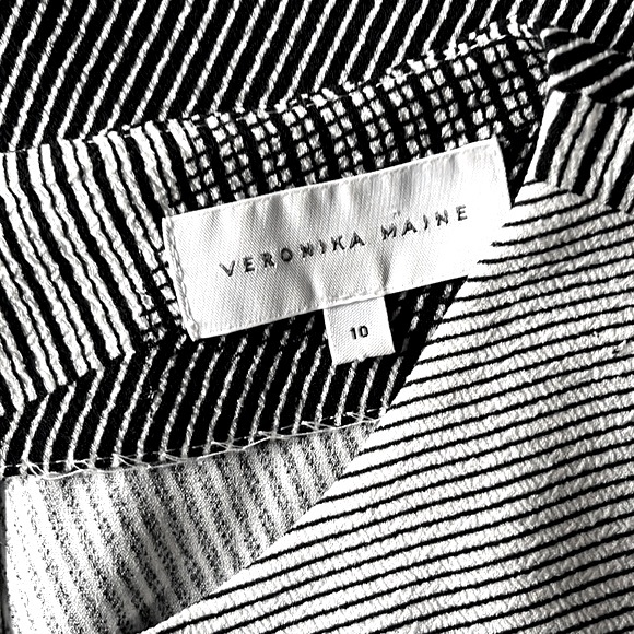 VERONIKA MAINE Patch Style Stripes Blouse - Picture 7 of 7